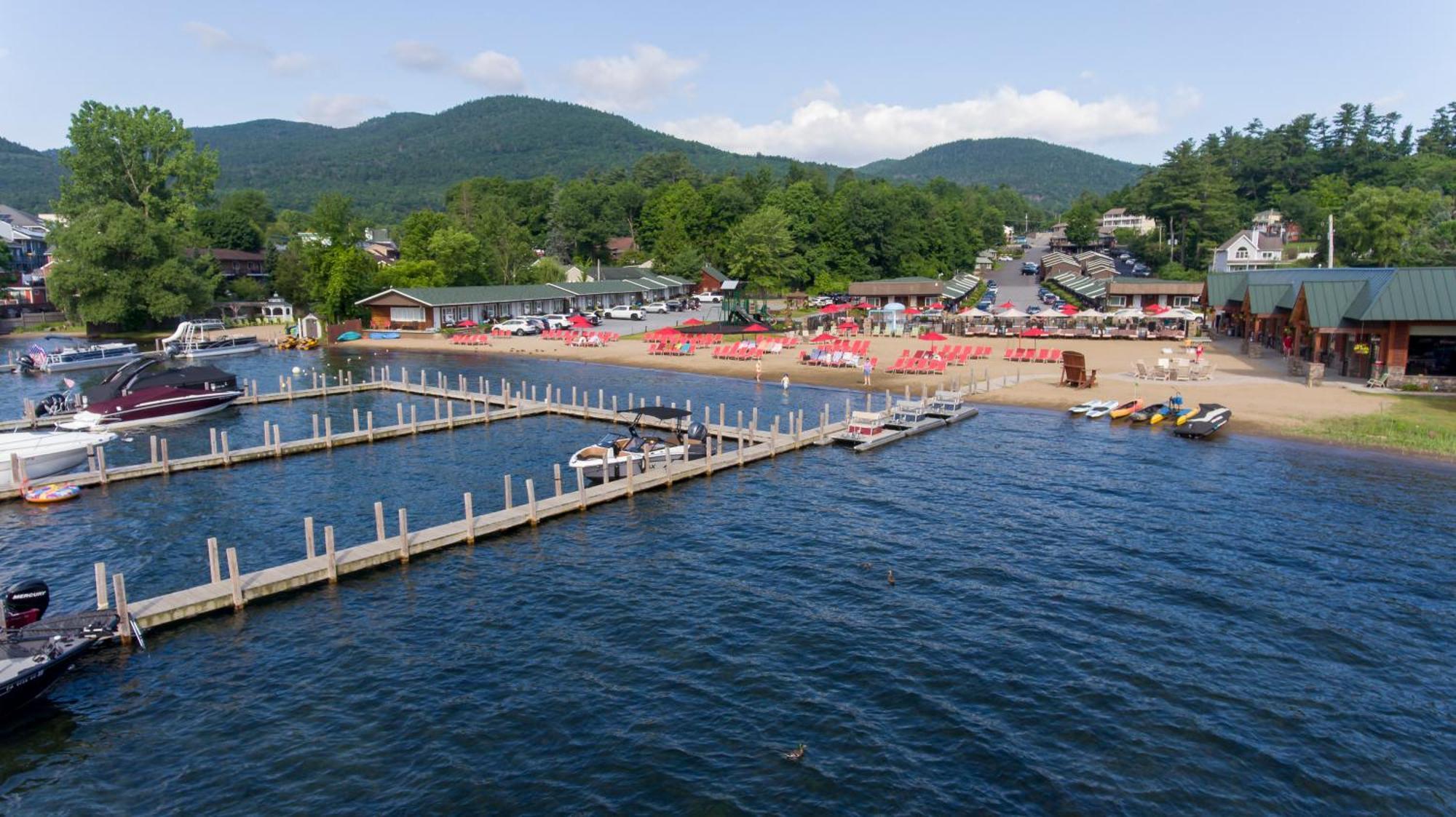 Scotty'S Lakeside Resort Lake George Exterior photo